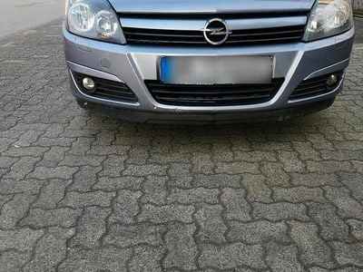 Gebraucht Opel Astra 110 PS (80 kW) 2006 Braun Limousine