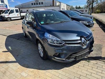Second-hand Renault Clio GrandTour LIMITED 90 CP (66 kW) 2019 Gri Break