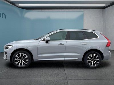 Grau Gebraucht 2024 Volvo XC60 Core SUV | 48.299 € (Etwas zu teuer)