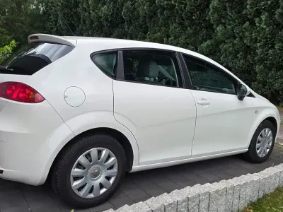Gebraucht Seat Leon 86 PS (63 kW) 2009 Weiß Kleinwagen