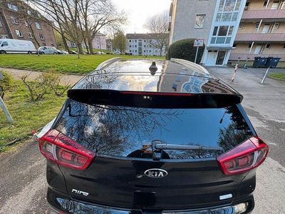 Gebraucht Kia Niro Spirit 141 PS (103 kW) 2018 Schwarz SUV