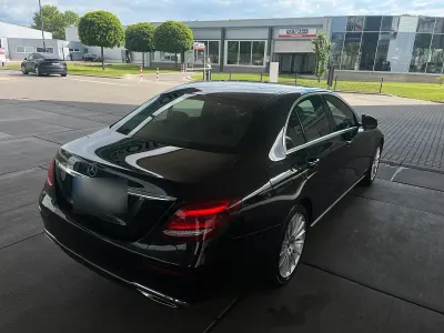 Gebraucht Mercedes E350 286 PS (210 kW) 2018 Schwarz Limousine