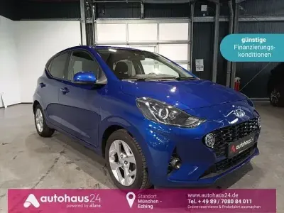 Gebraucht Hyundai i10 Edition 30 67 PS (49 kW) 2022 Blau Kleinwagen