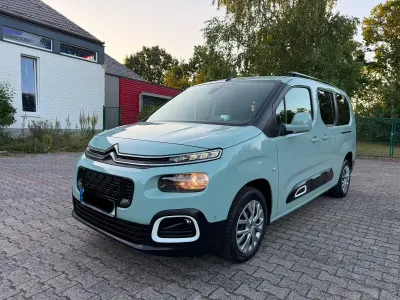 Gebraucht Citroën Berlingo Shine 131 PS (96 kW) 2019 Grün Van / Kleinbus