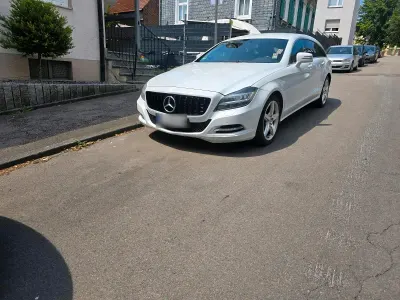 Gebraucht Mercedes CLS350 265 PS (194 kW) 2013 Weiß Coupé