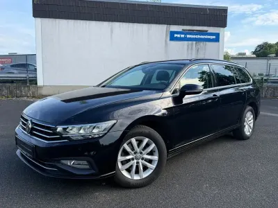 Gebraucht VW Passat Business 150 PS (110 kW) 2020 Schwarz Kombi