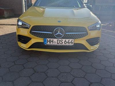 Gebraucht Mercedes CLA250 AMG line 224 PS (164 kW) 2020 Gelb Limousine
