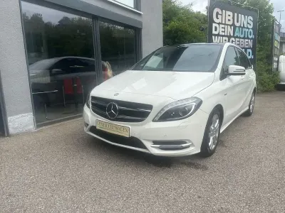 Brugt Mercedes B200 156 HK (114 kW) 2012 Hvid MPV