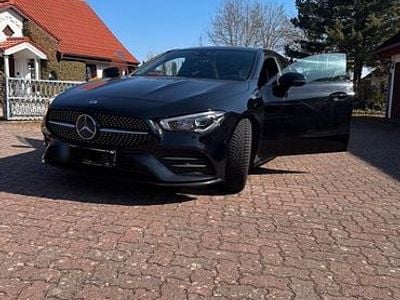 Gebraucht Mercedes CLA220 190 PS (139 kW) 2019 Schwarz Limousine