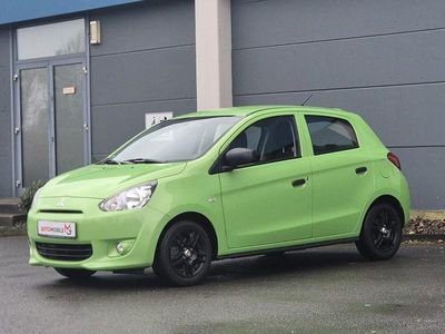 Gebraucht Mitsubishi Space Star Classic Collection 71 PS (52 kW) 2014 Grün Van / Kleinbus