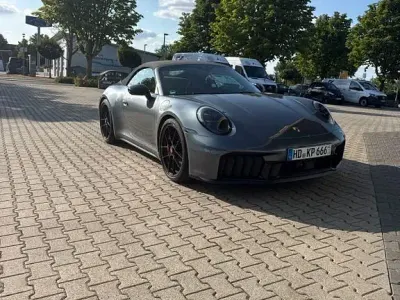 Gebraucht Porsche 911 Carrera 4 GTS 541 PS (397 kW) 2025 Grau Cabrio
