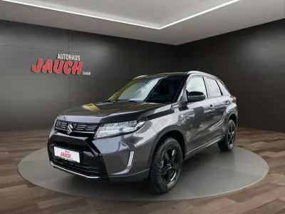 Neu Suzuki Vitara Comfort 110 PS (80 kW) 2026 Titan dark gray pearl metallic SUV