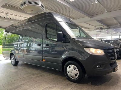 Używany Mercedes Sprinter 163 KM (119 kW) 2020 Szary Van