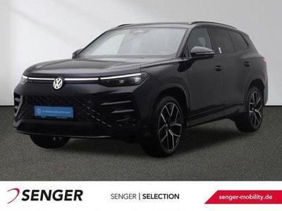 Grenadillschwarz metallic Gebraucht 2025 VW Tayron R-line SUV | 49.480 € (Superpreis)