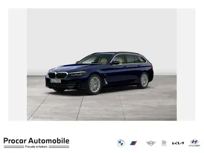 Usata BMW 530e Sport Line 184 CV (135 kW) 2022 Blu Station wagon