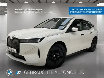 Gebraucht BMW iX 300 kW (408 PS) 2025 Weiß SUV