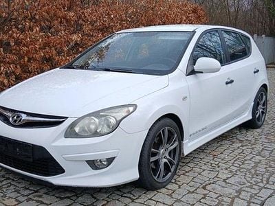 Usata Hyundai i30 Sport 90 CV (66 kW) 2010 Bianco Berlina