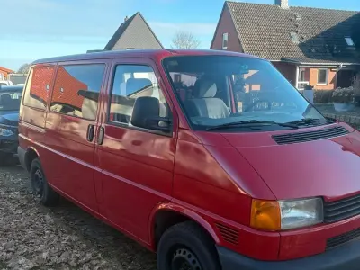 Gebraucht VW T4 84 PS (61 kW) 2000 Rot Van