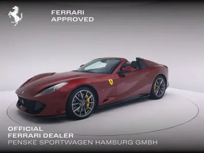 Second-hand Ferrari 812 799 CP (587 kW) 2023 Roșu Cabrio
