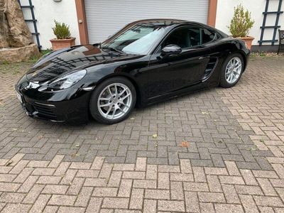 Porsche 718 Cayman