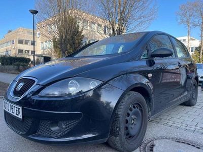 Black magic perleffekt Gebraucht 2009 Seat Altea Sport Kleinwagen | 1.440 €