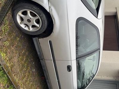 Silber Gebraucht 1996 Honda Civic Kleinwagen | 1.000 €