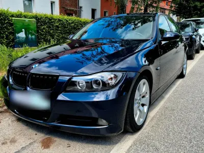 Gebraucht BMW 320 Sport Line 170 PS (125 kW) 2007 Blau Limousine