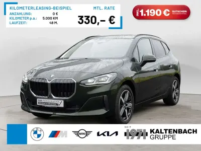 Gebraucht BMW 220 Active Tourer 170 PS (125 kW) 2025 Grün Van / Kleinbus