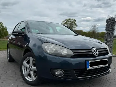 Gebraucht VW Golf VI Style 105 PS (77 kW) 2011 Blau Kleinwagen