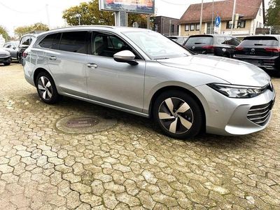 Gebraucht VW Passat Business 204 PS (150 kW) 2025 Silber Kombi