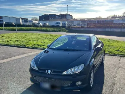 Używany Peugeot 206 136 KM (100 kW) 2003 Czarny Kabriolet
