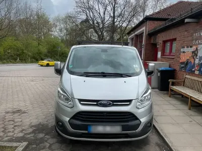 Gebraucht Ford Tourneo 125 PS (91 kW) 2014 Silber Van / Kleinbus