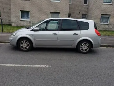 Gebraucht Renault Grand Scénic II 111 PS (81 kW) 2008 Grau Van / Kleinbus