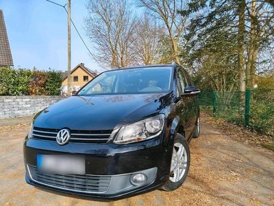 Gebraucht VW Touran Life 105 PS (77 kW) 2014 Schwarz Van / Kleinbus