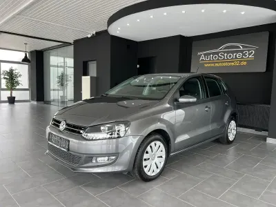 Gebraucht VW Polo Comfortline 90 PS (66 kW) 2012 Grau Kleinwagen