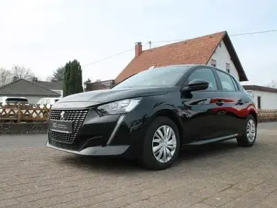 Usata Peugeot 208 75 CV (55 kW) 2023 Nero Utilitaria