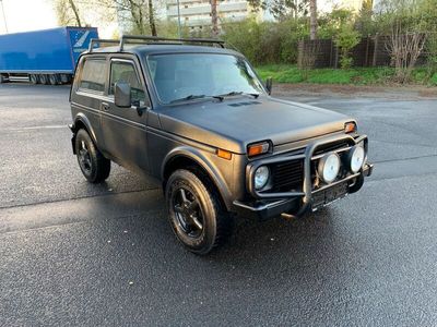 gebraucht Lada niva 