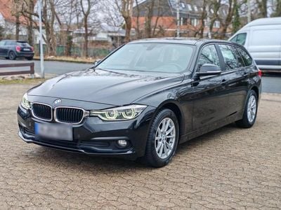 Usata BMW 318 150 CV (110 kW) 2015 Nero Station wagon
