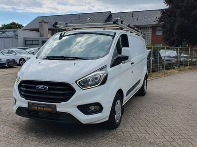 Gebraucht Ford Transit Trend 131 PS (96 kW) 2018 Weiß Van / Kleinbus