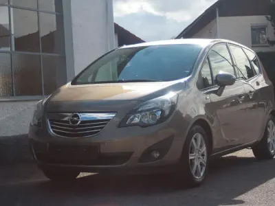 Gebraucht Opel Meriva Innovation 120 PS (88 kW) 2012 Grau Van / Kleinbus
