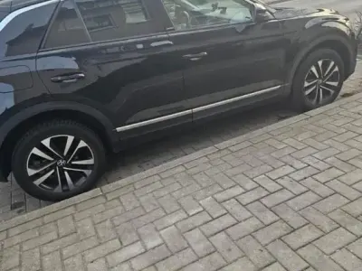 Gebraucht VW T-Roc 116 PS (85 kW) 2020 Schwarz SUV