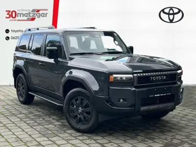 Neu Toyota Land Cruiser Executive 205 PS (150 kW) 2026 Grau SUV
