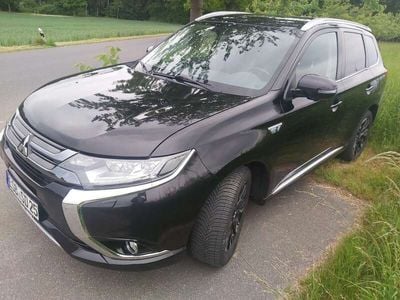 Mitsubishi Outlander P-HEV
