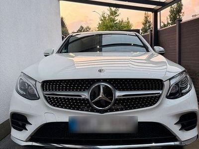 Gebraucht Mercedes GLC250 AMG line 211 PS (155 kW) 2017 Weiß Coupé