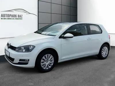 Gebraucht VW Golf VII Trendline 110 PS (80 kW) 2015 Weiß Limousine