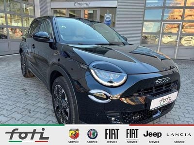 Nuova Fiat 600 La Prima 145 CV (106 kW) 2026 Nero SUV