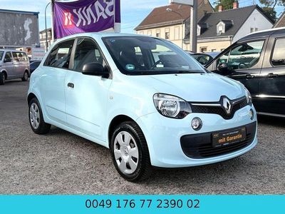 Second-hand Renault Twingo Expression 71 CP (52 kW) 2014 Albastru Hatchback