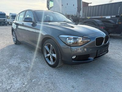 BMW 114