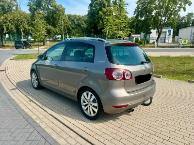 Gebraucht VW Golf VI 140 PS (102 kW) 2010 Silber Limousine