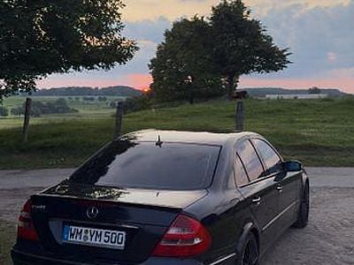 Mercedes E500